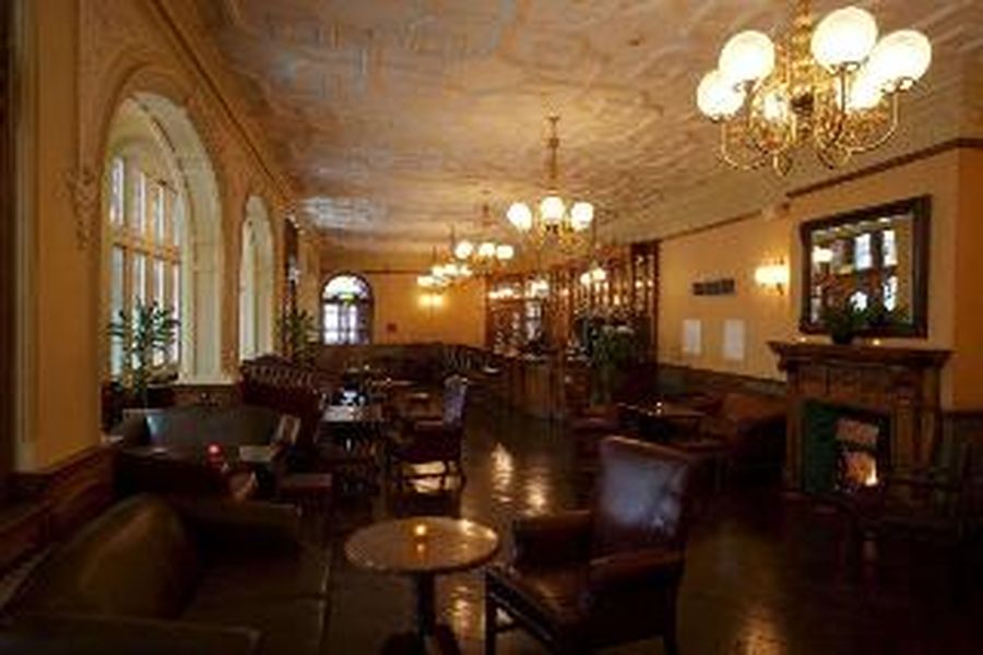 photo-1