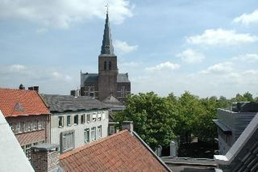 photo-0