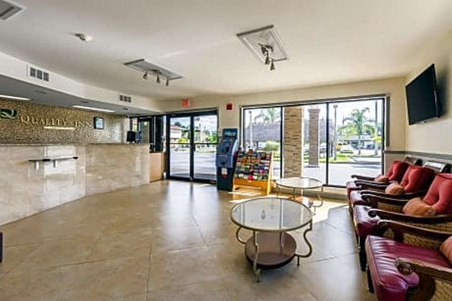 photo-1