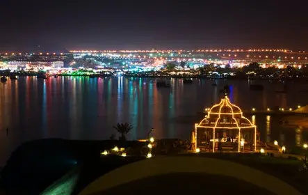 Tour de Sharm el-Sheikh por la noche