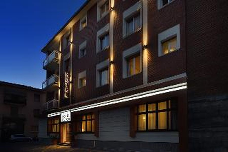 photo-1