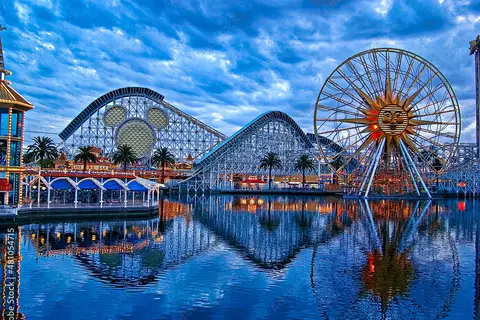 Pacote - Califórnia - Voo + Hotel + Disneyland Califórnia - 2025 e 2026