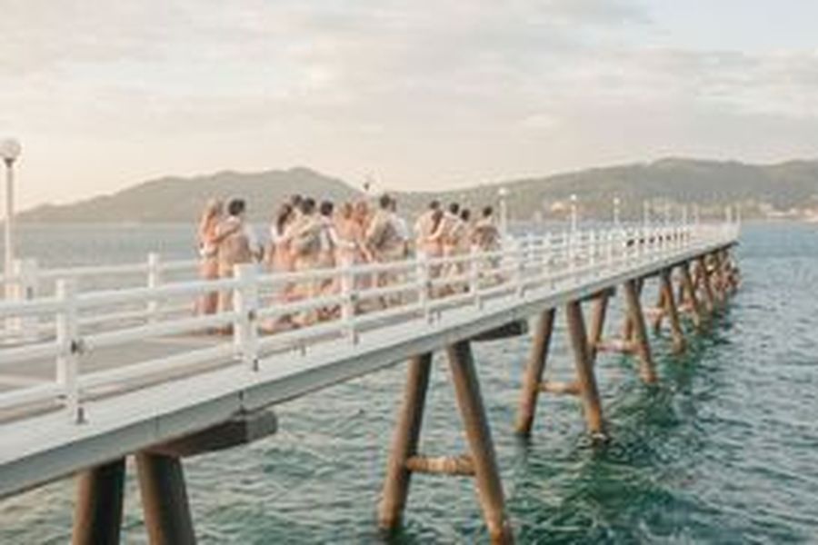 photo-0