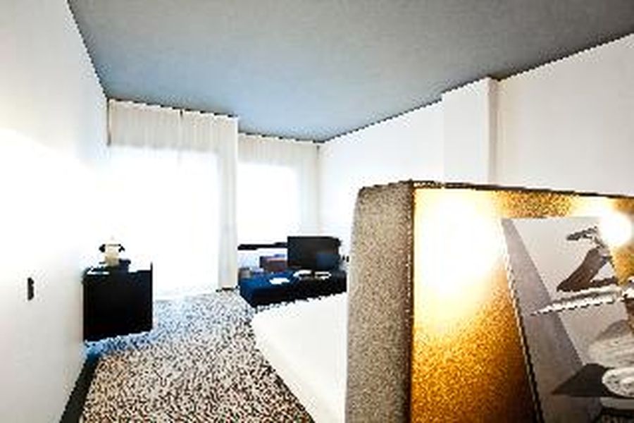 photo-1