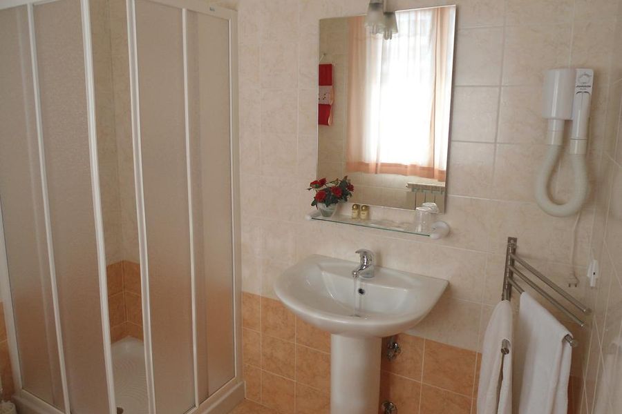 photo-1