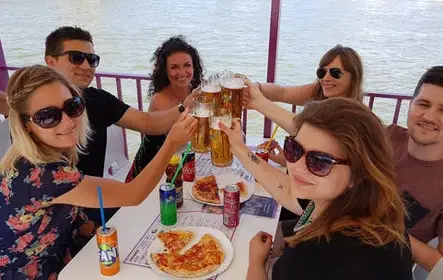 Cruzeiro de pizza em Budapeste
