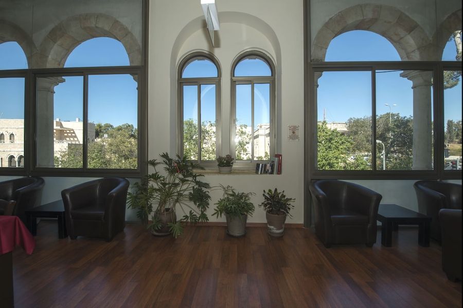 photo-1