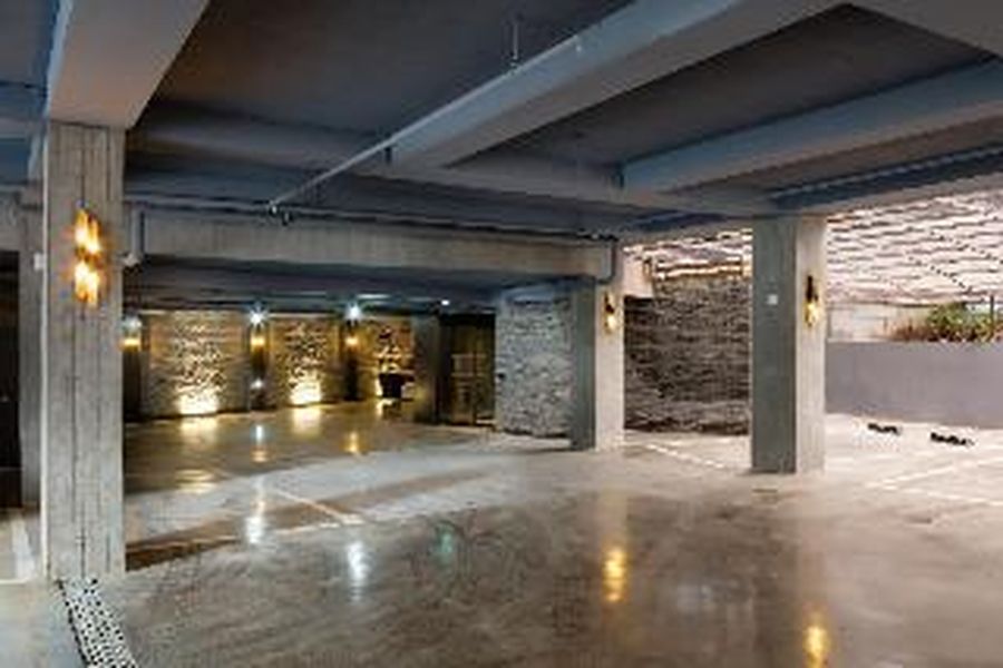 photo-1