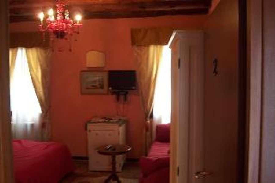 photo-1