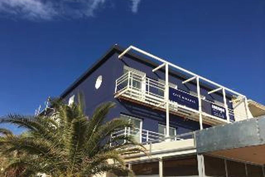 photo-1