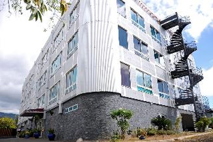 photo-1