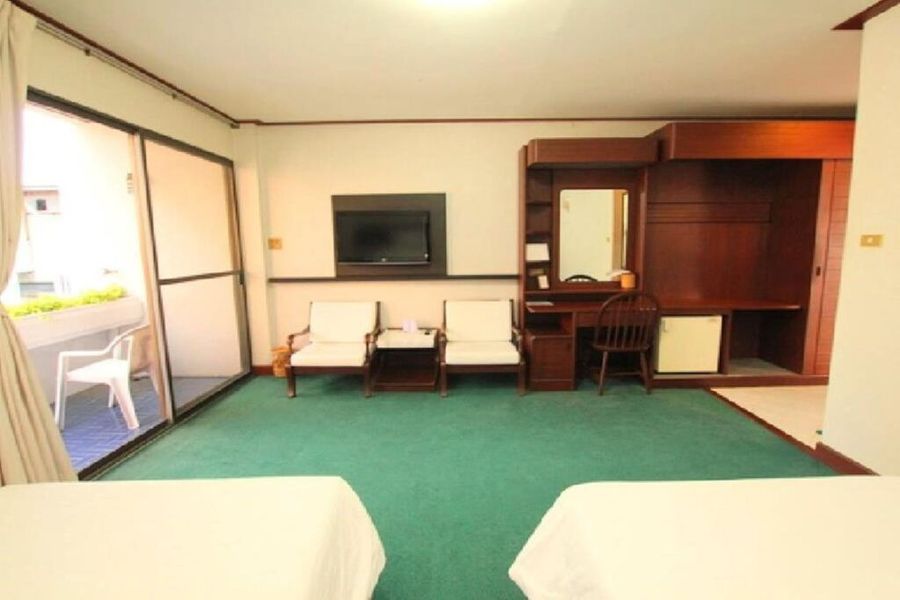 photo-1