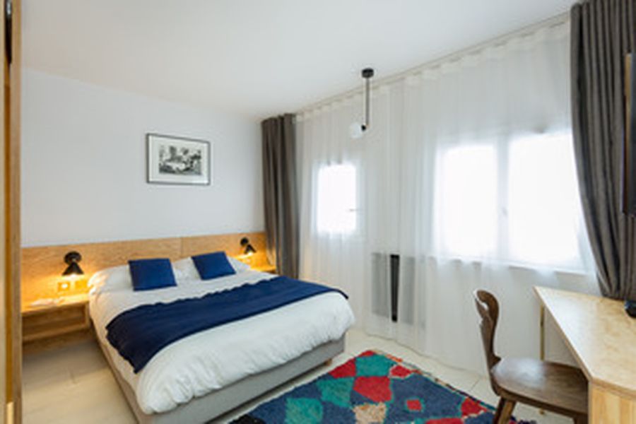 photo-1