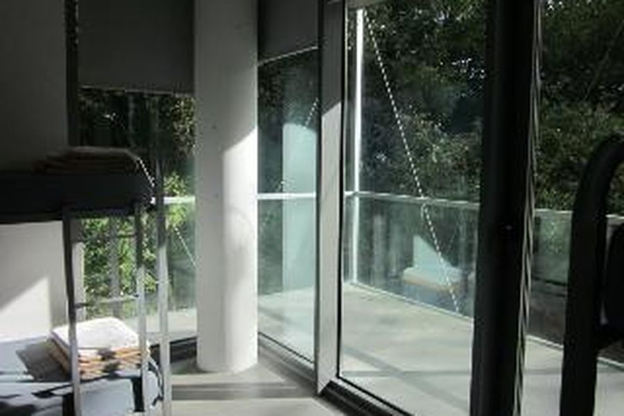photo-1