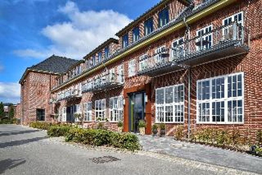 photo-1