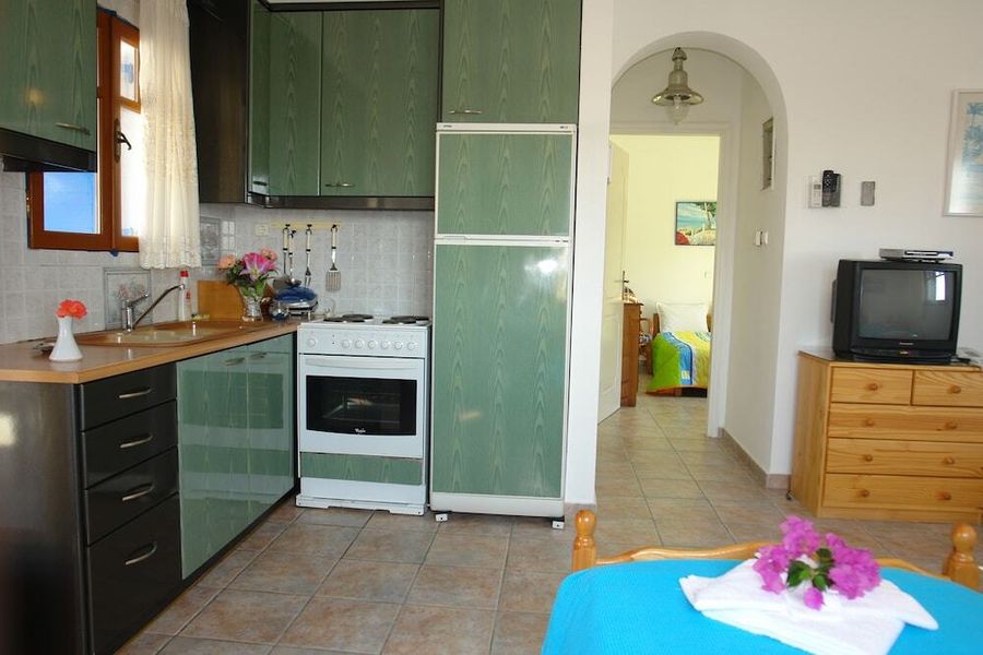 photo-0