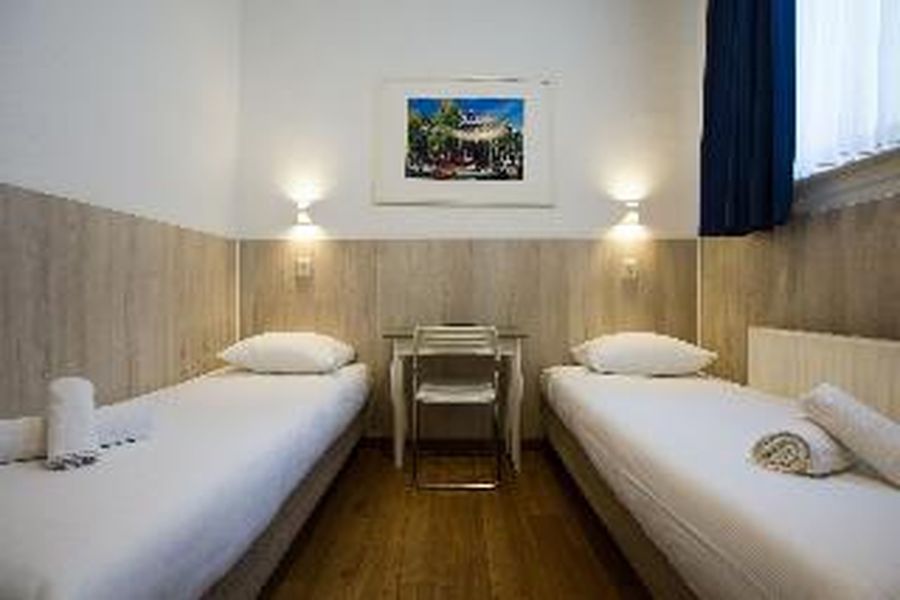 photo-1